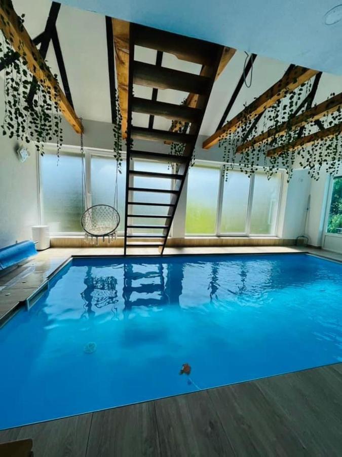 Villa Nature Bihac Luaran gambar
